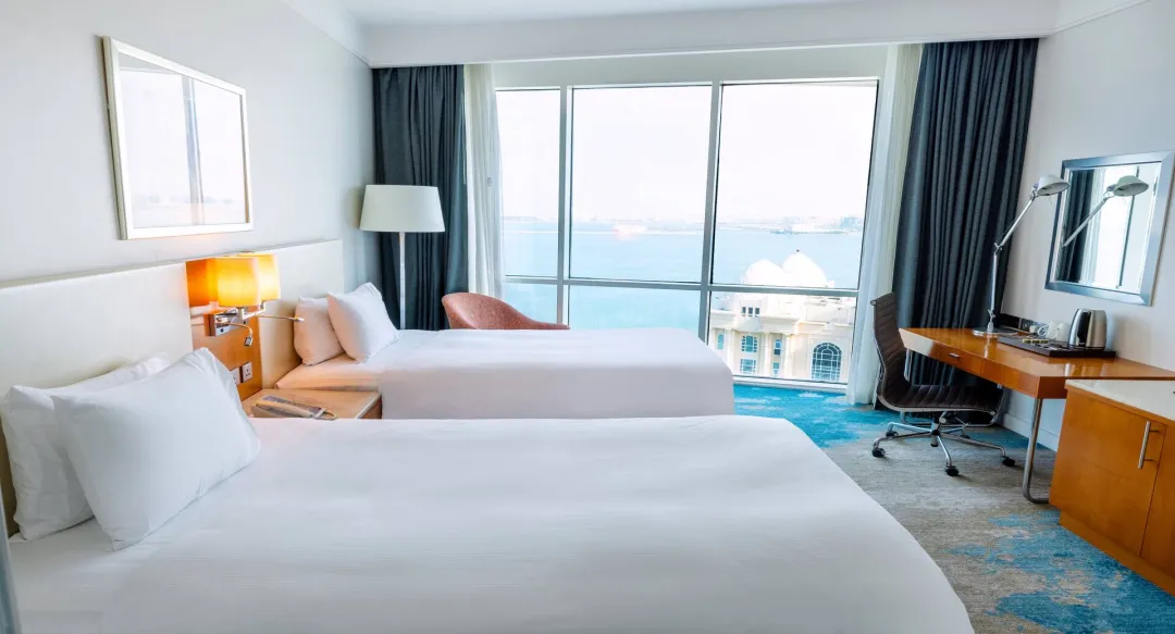 Hilton-Doha-Twin-Sea-View-Room