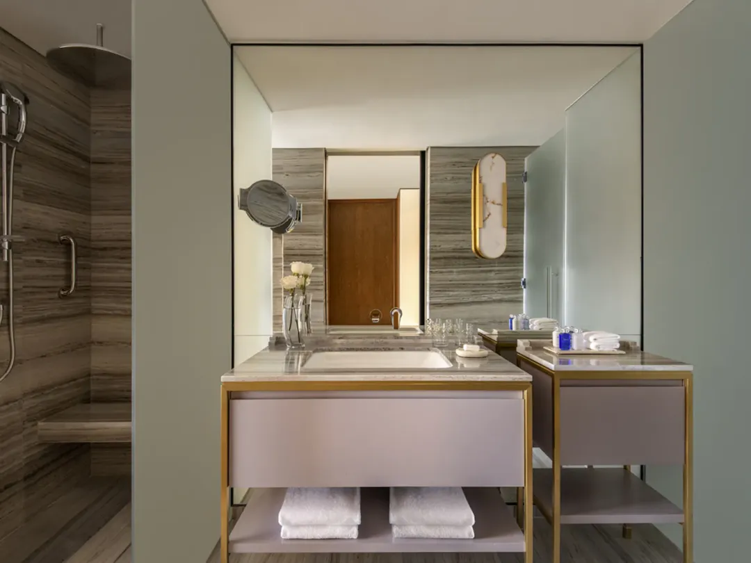 Superior Room - Bathroom