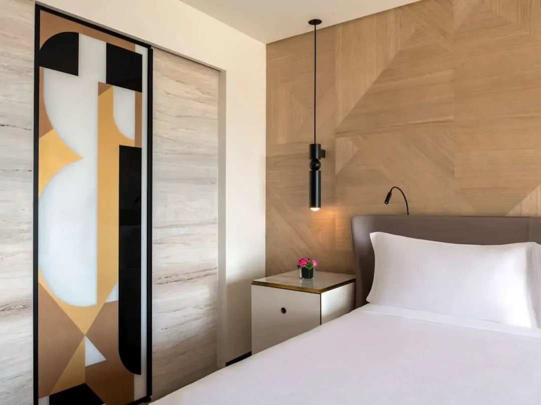 Deluxe Room Sea View - Bedroom View