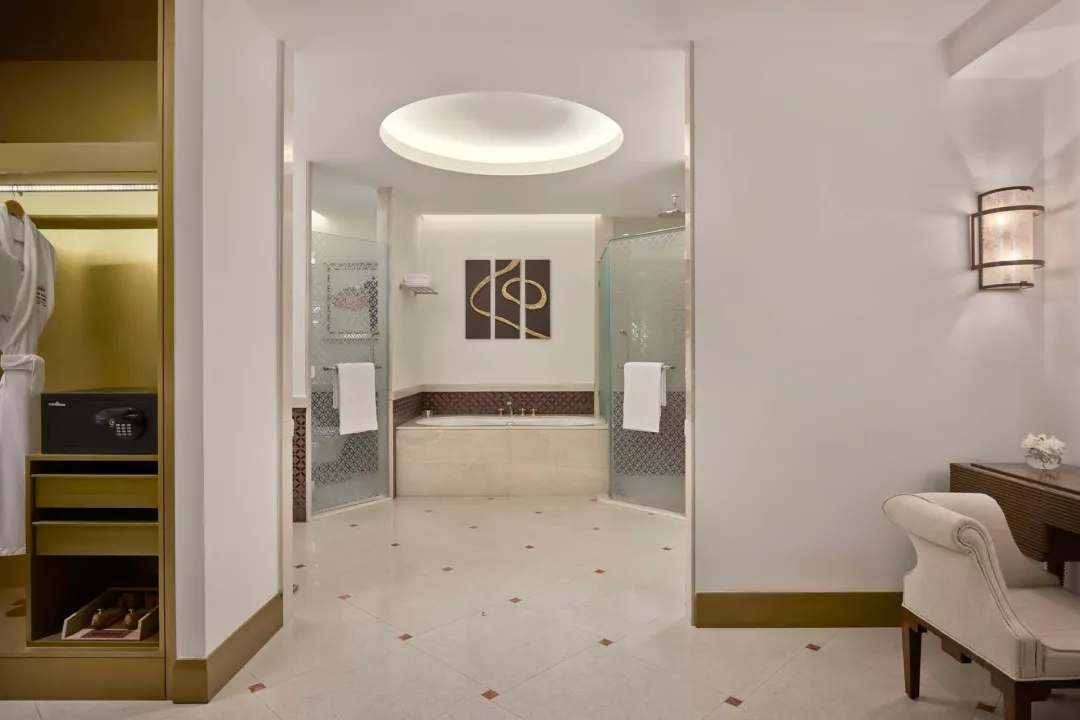Premium Suite - Bathroom