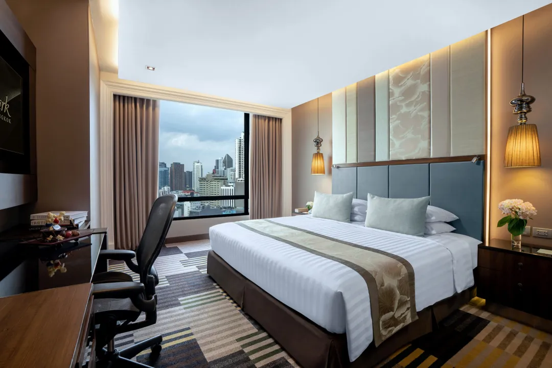 Premium Club Room - King Bed
