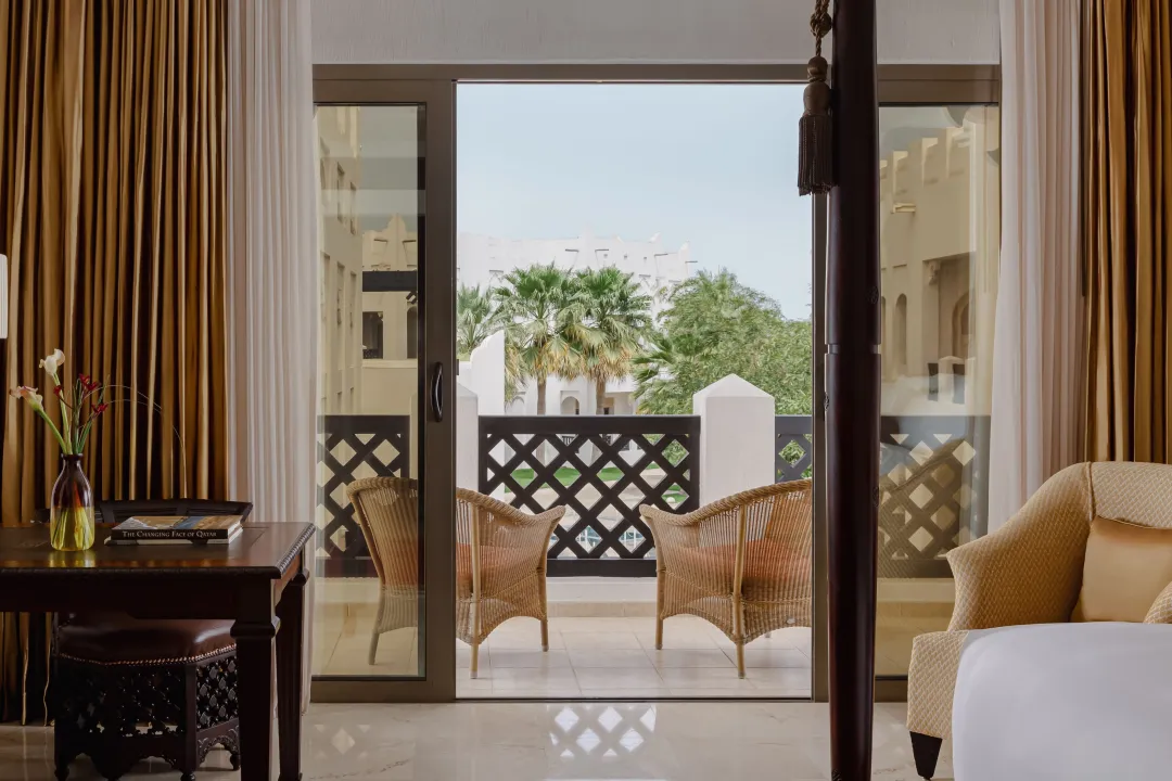 Sharq-Village-and-Spa-Deluxe-Room-Resort-View-Terrace