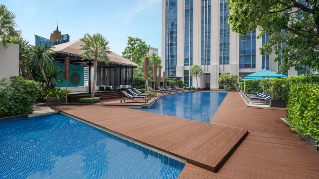 Sofitel Bangkok Sukhumvit - Main Pool