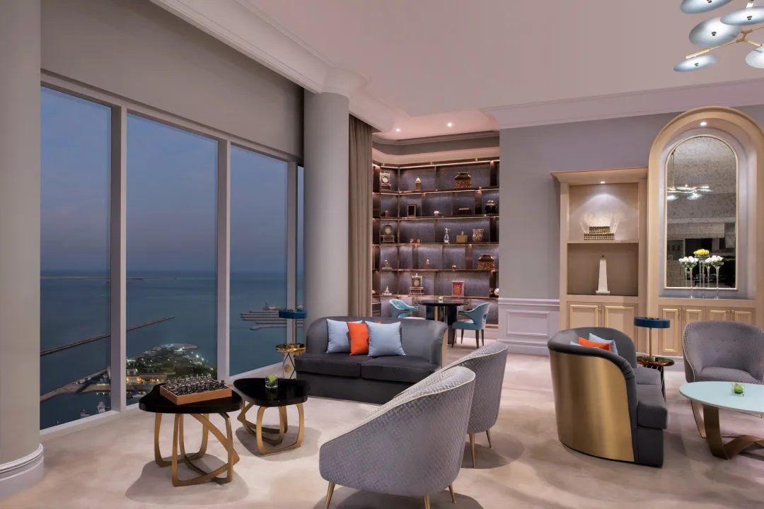 The-Ritz-Carlton-View-from-Club-Lounge