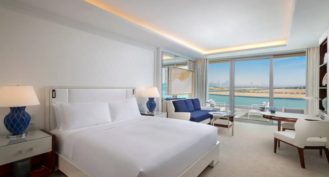 Waldorf Astoria Lusail Doha - Deluxe Room -King Bed