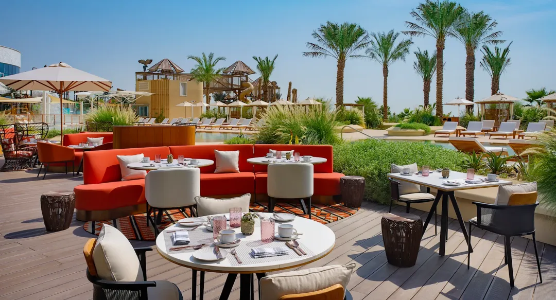 Waldorf-Astoria-Lusai-Fact-Bywater