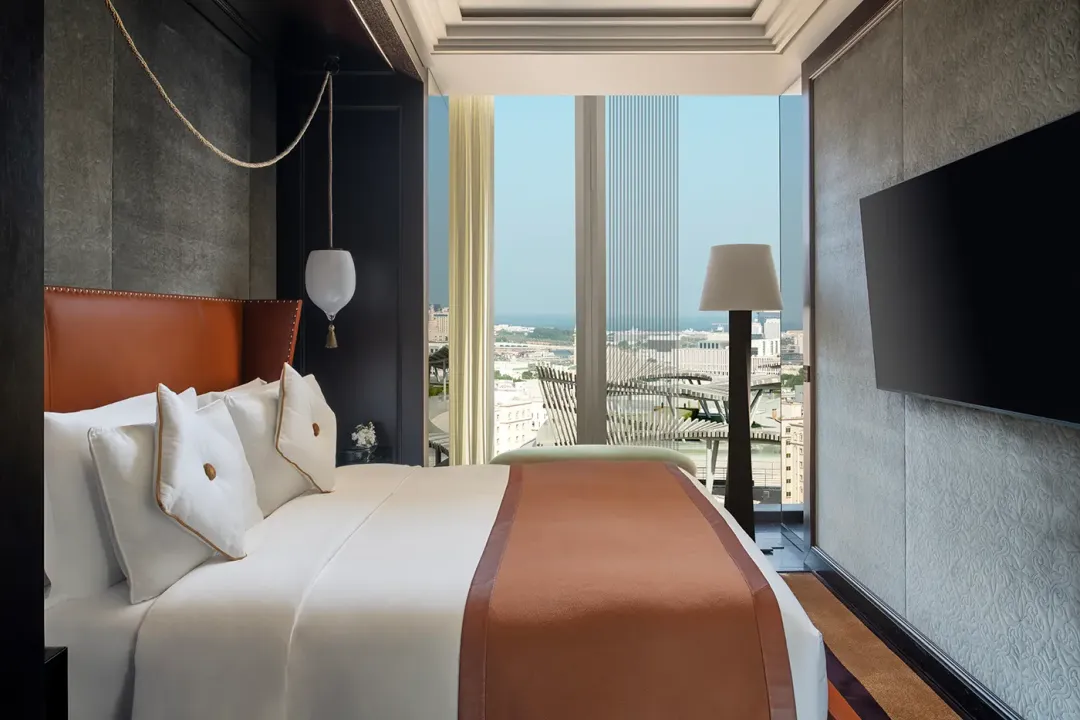 Banyan-Tree-Doha-Bliss-Suite-King-Bed