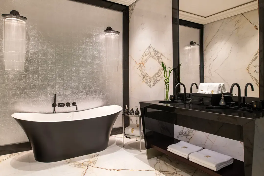 Banyan-Tree-Doha-Urban-Signature-Suite-Bathroom