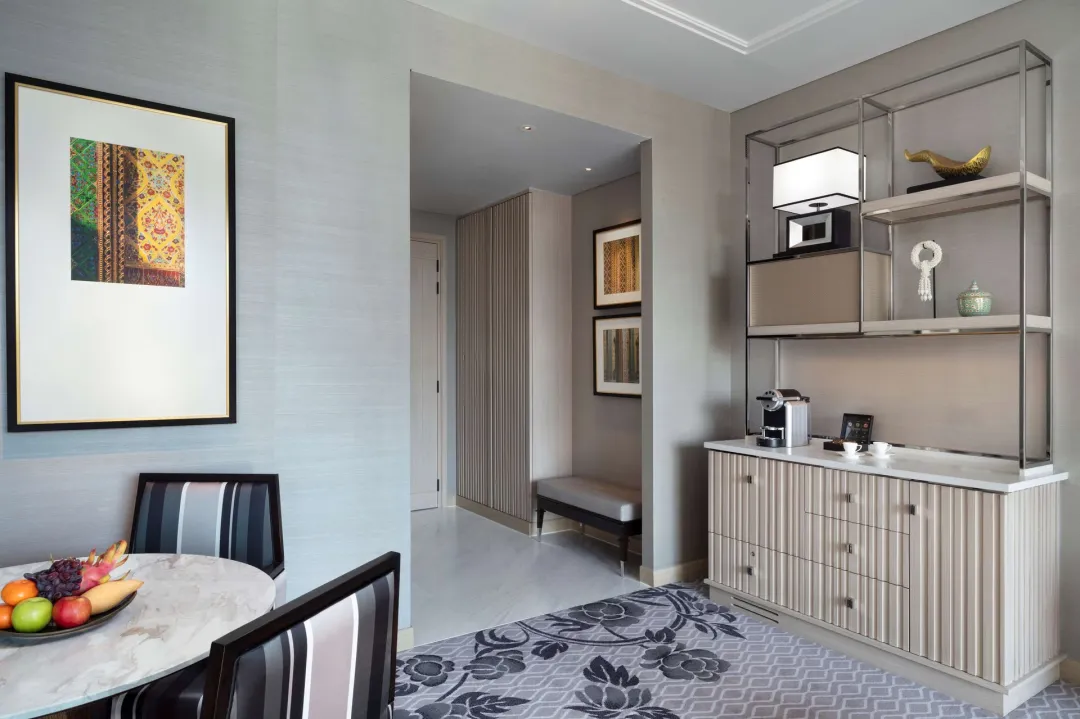 Grand Deluxe Room - Dining Aeria