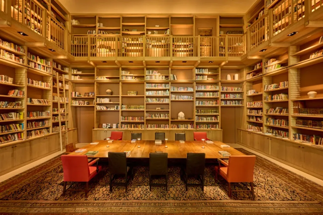 Zulal-Wellness-Resort-Library