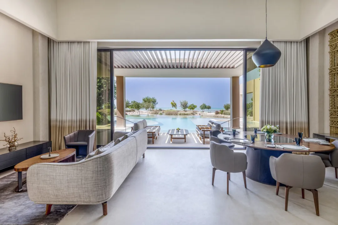 Zulal-Wellness-Resort-Qataf-Suite-Living-Room