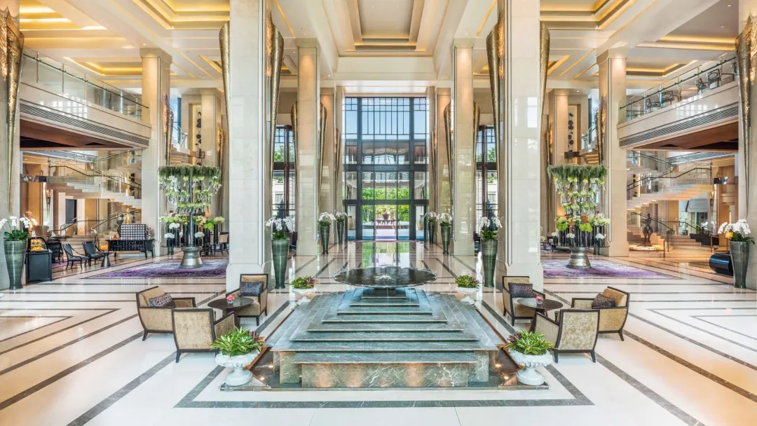 Siam Kempinski Hotel Bangkok - Lobby