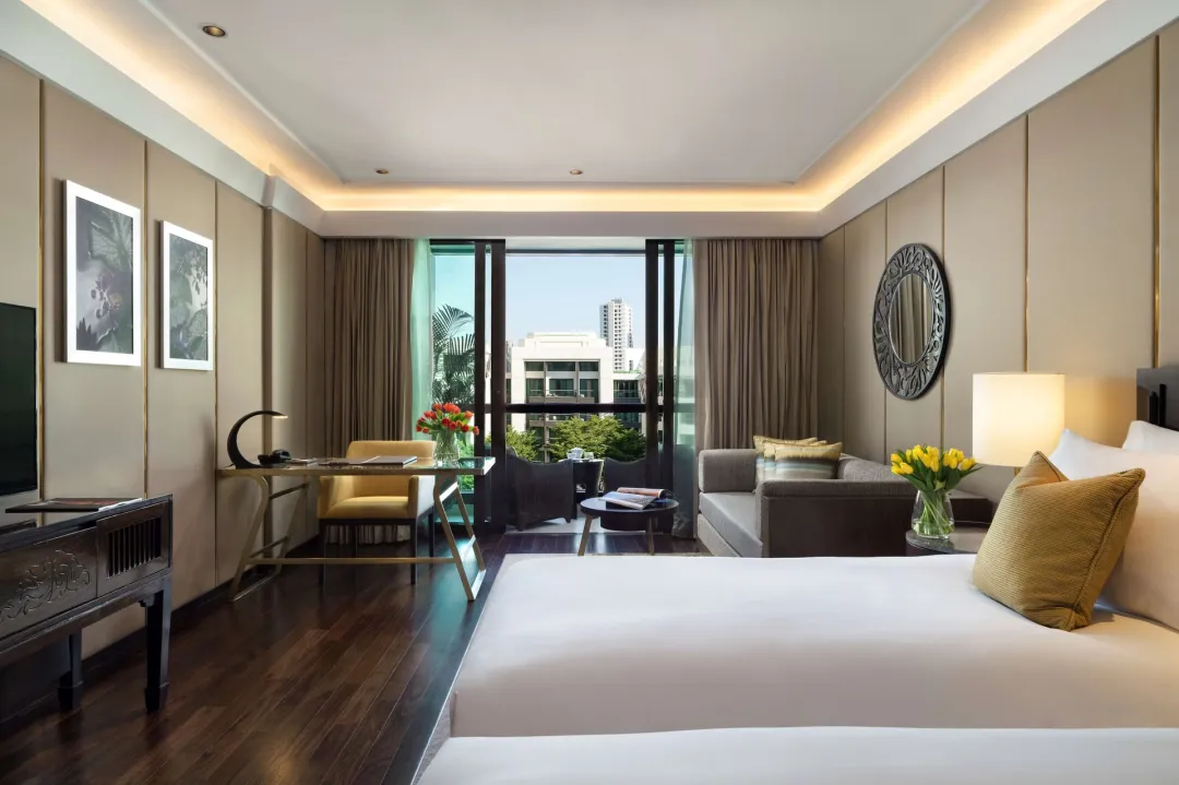 Deluxe Balcony Room - Twin-Bed