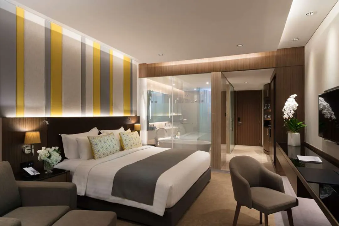 Deluxe Room - King Bed