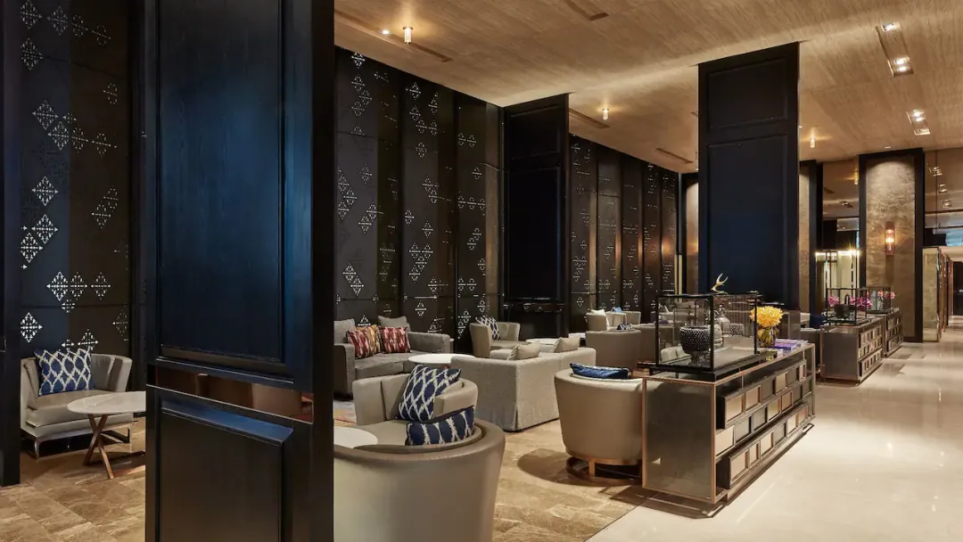 Hyatt Regency Bangkok Sukhumvit - Lobby Lounge