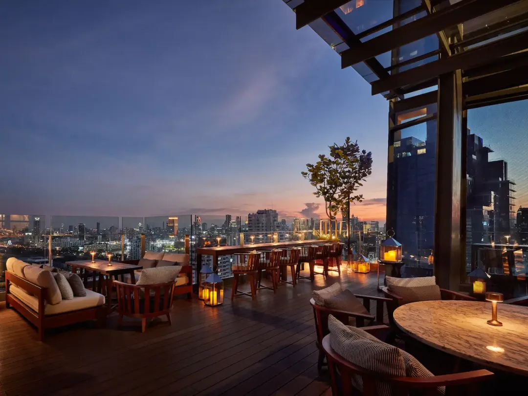 Hyatt Regency Bangkok Sukhumvit - Rooftop Restuarant View
