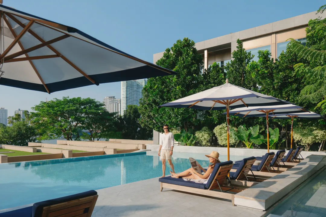 Capella Bangkok - Pool Lounge