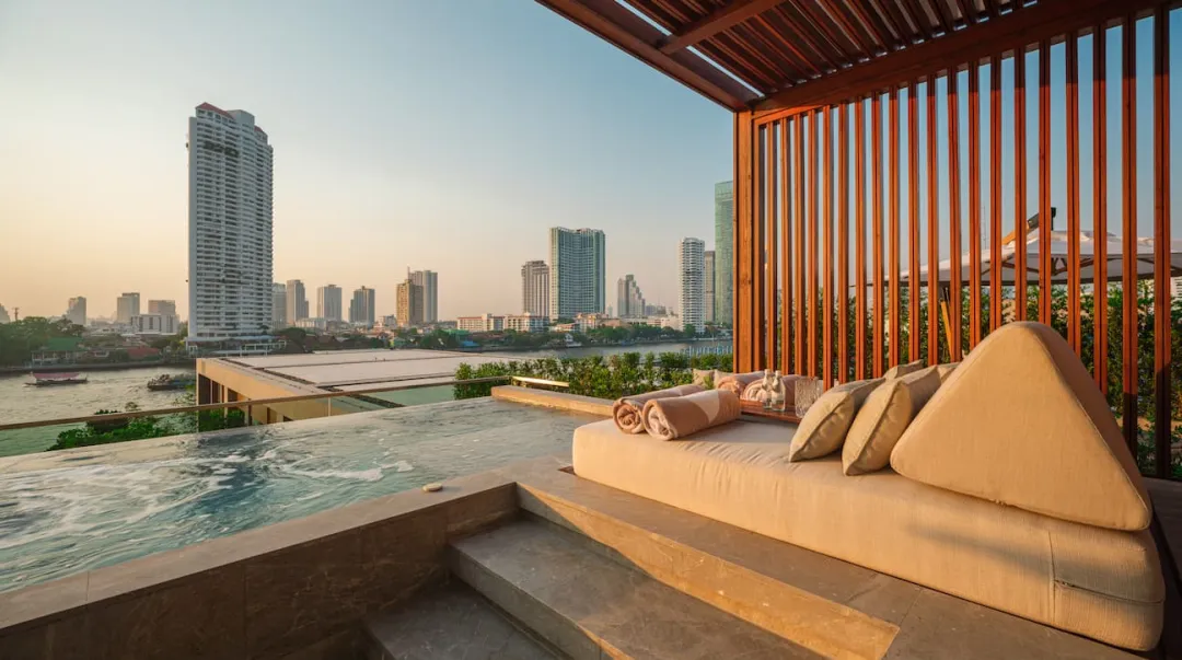 Capella Bangkok - Roof Top Pool