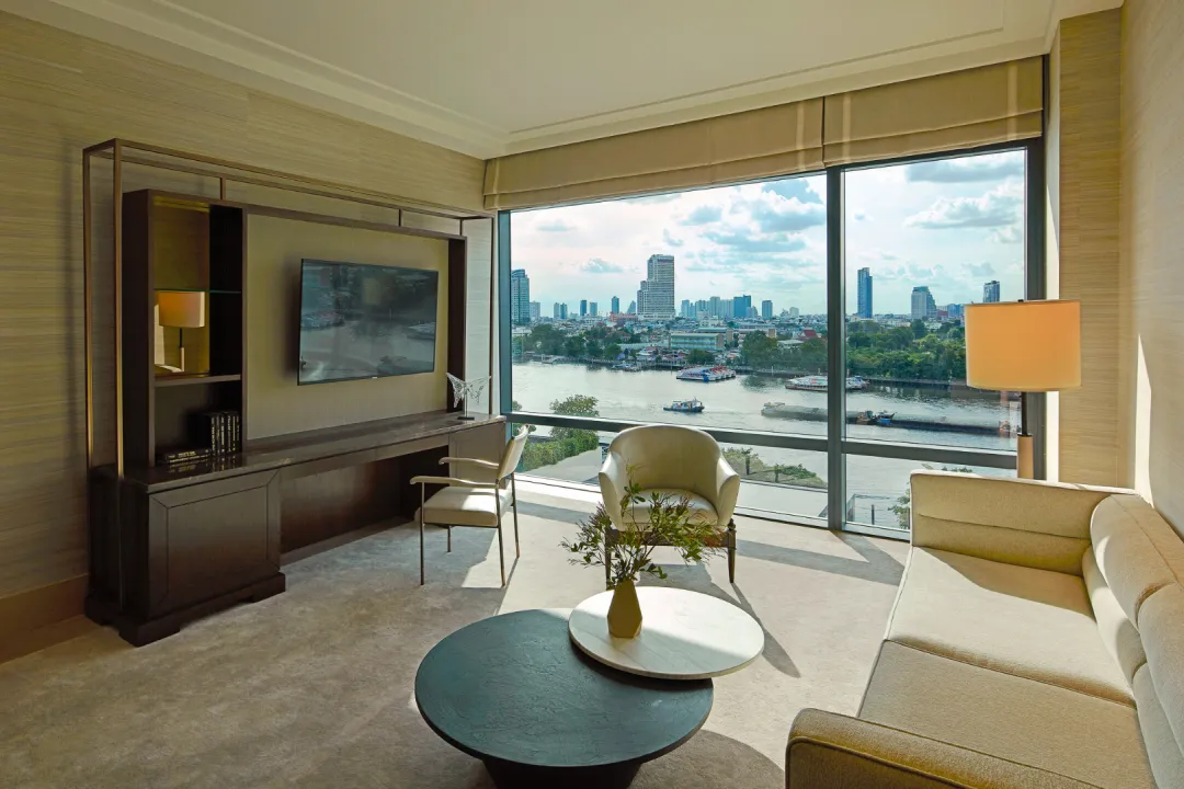 River Suite - Living Room
