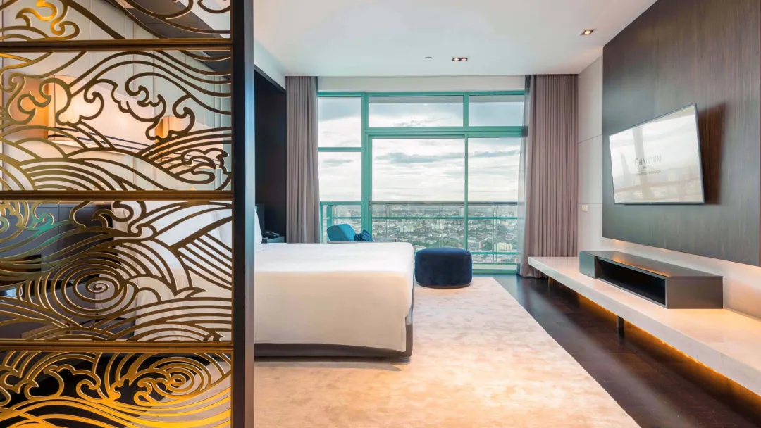 One Bedroom Premier Suite - Bedroom