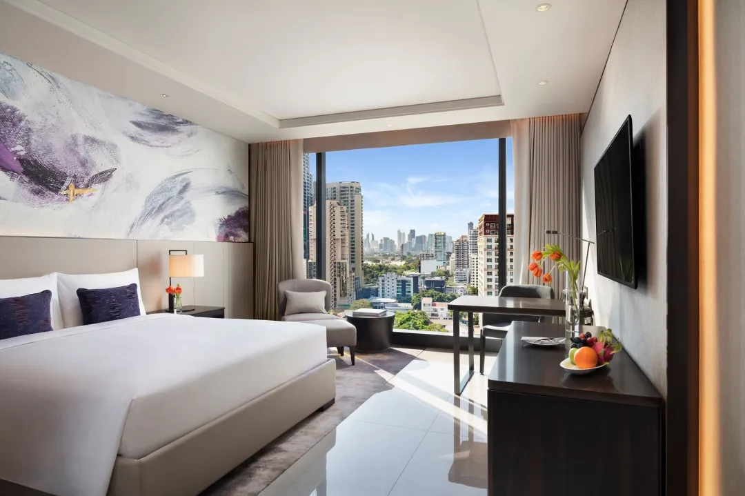 Executive Room - King Bed
