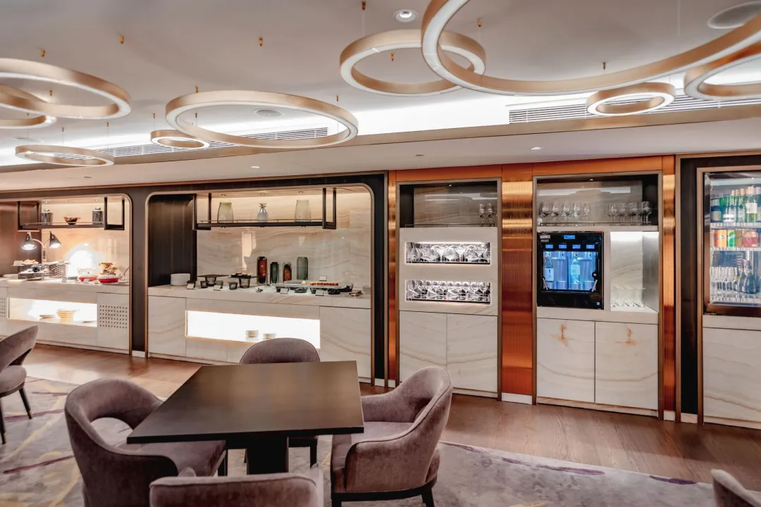 Carlton Club Room -Club Lounge View