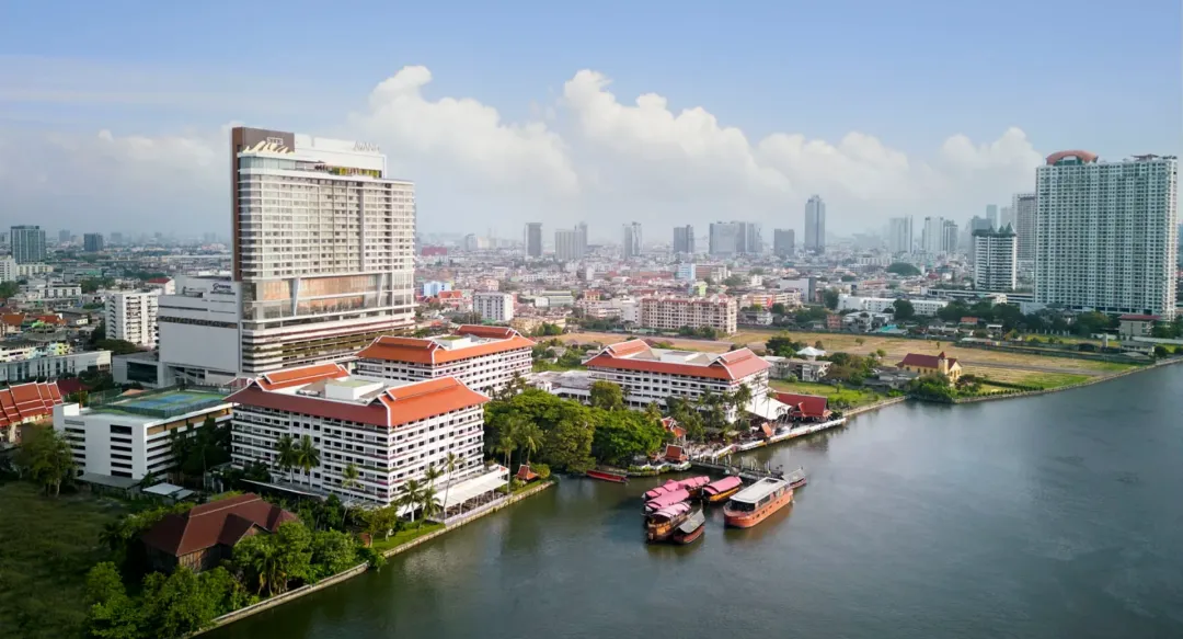Avani+ Riverside Bangkok Hotel - Hotel Aerial View