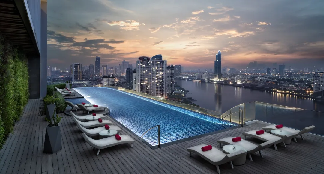 Avani+ Riverside Bangkok Hotel - Pool View at Night