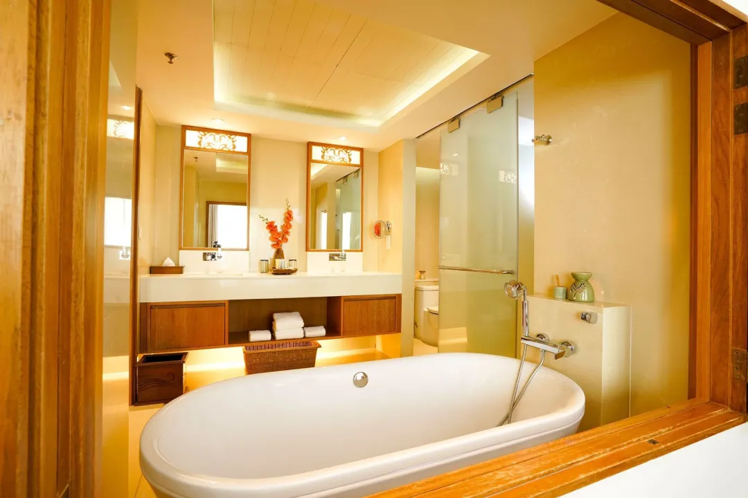 Damai Suite - Bathroom View