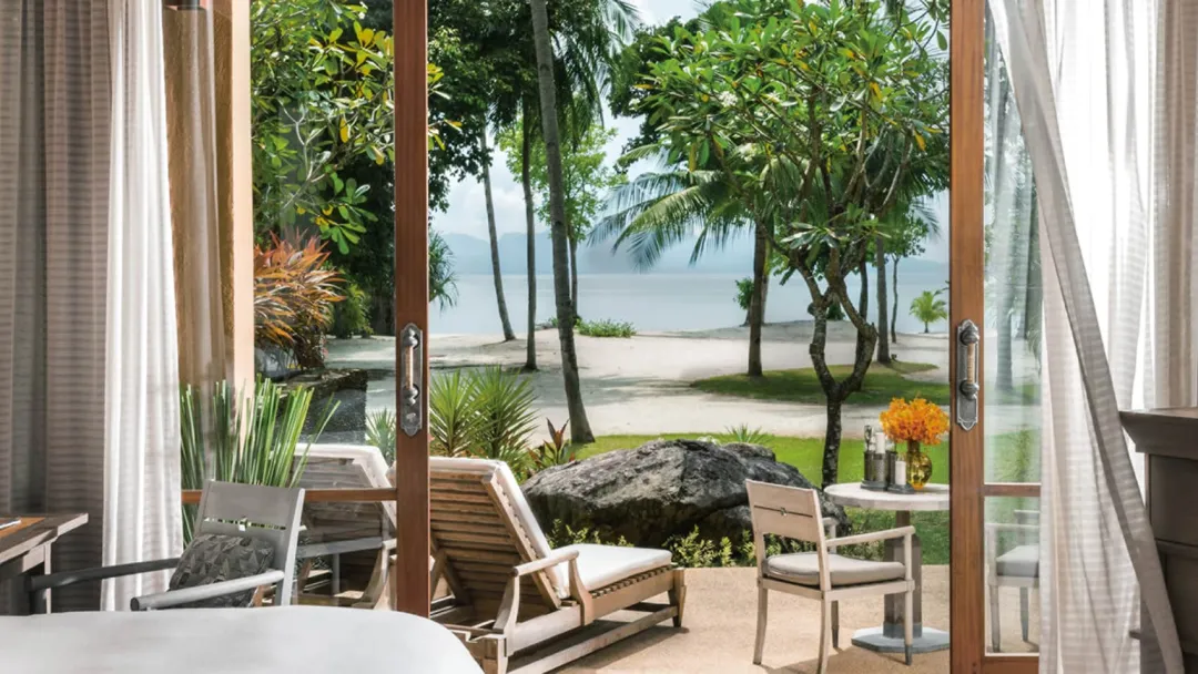 Partial Sea View Ground Floor - Terrace Lounge