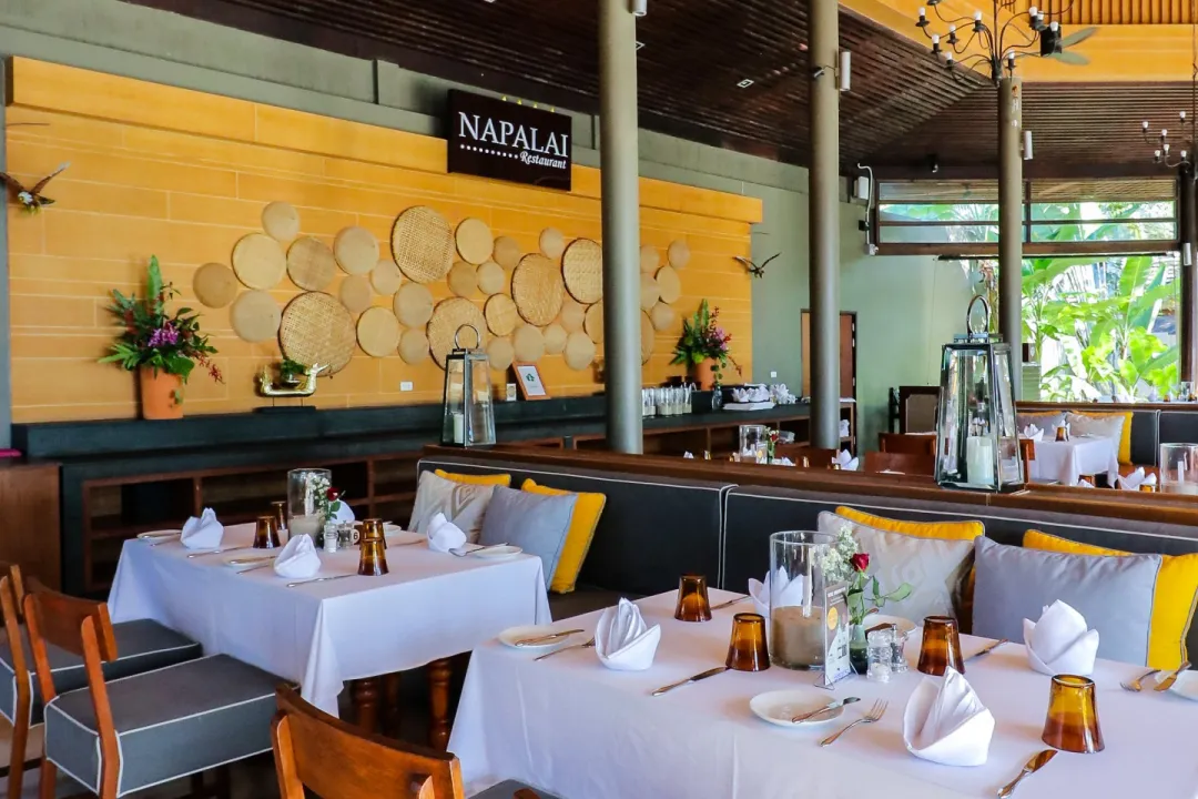 Apsara Beachfront Resort and Villa - Napalai Restaurant