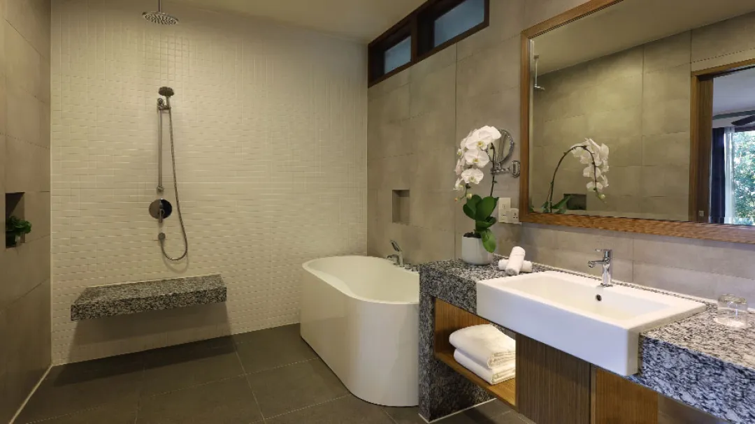 Rainforest Studio - Bathroom