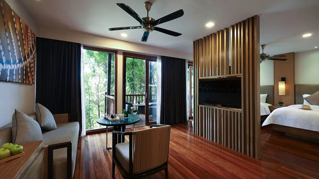 Rainforest Studio -Seating Aeria