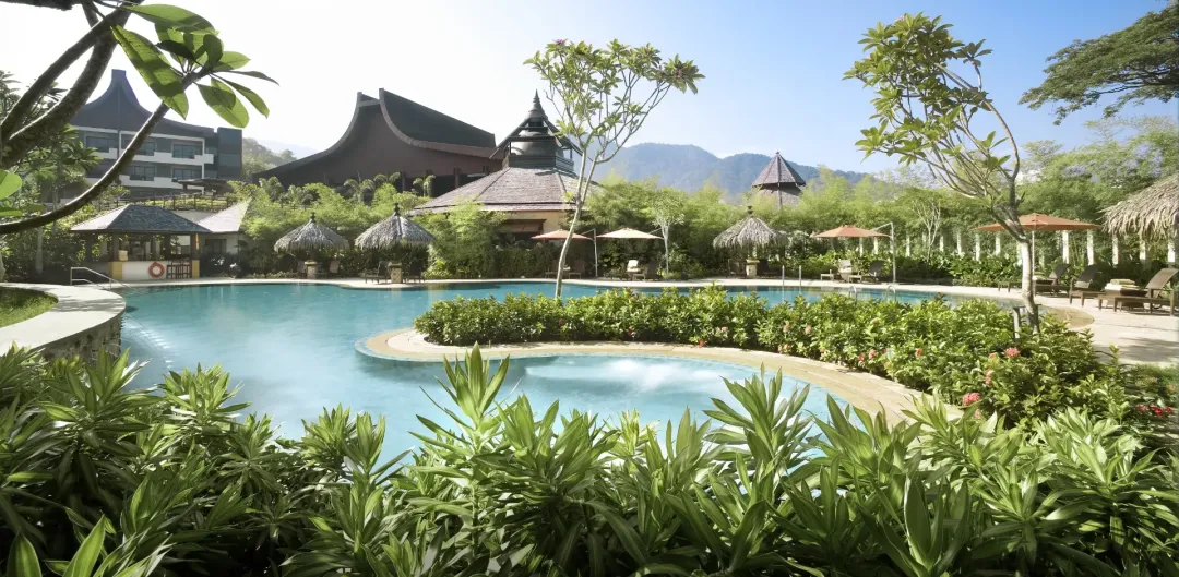 Shangri-La s Rasa Sayang Resort and Spa - Pool