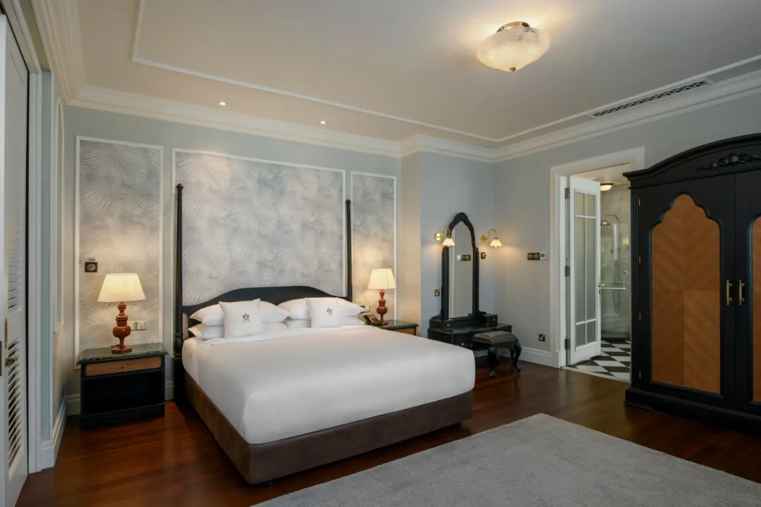 George Town Suite - King Bed