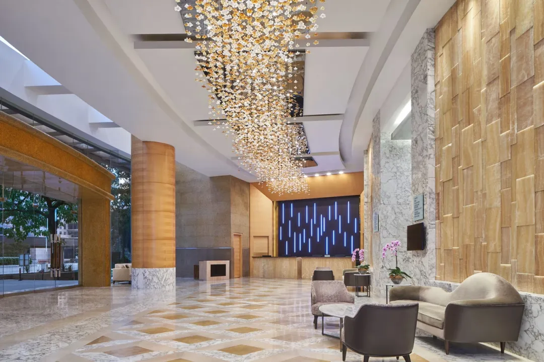 The Westin Kuala Lumpur - Hotel Entrance