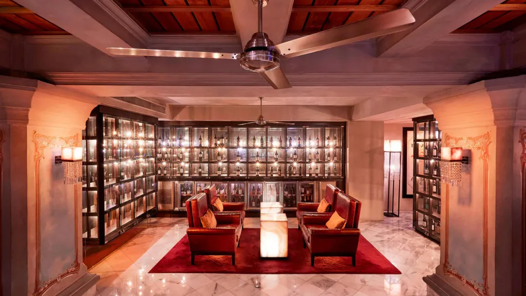 443 Bar Lounge