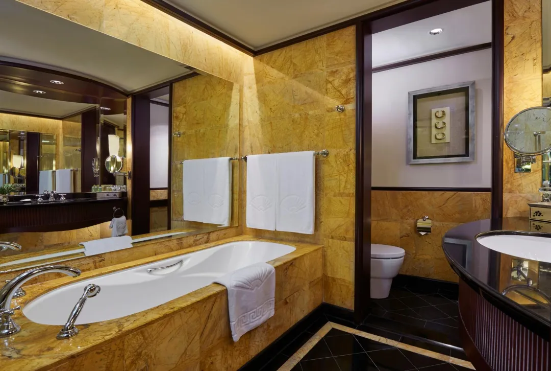 Deluxe City View Room -Bathroom