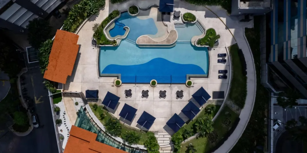 InterContinental Kuala Lumpur an IHG Hotel - Pool Over View