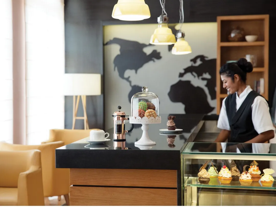 Aroma Coffee Restaurant