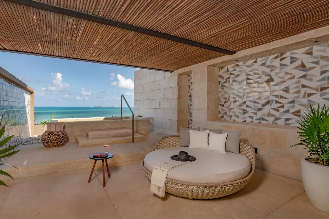 Inspira Junior Suite Oceanfront - Terrace Lounge