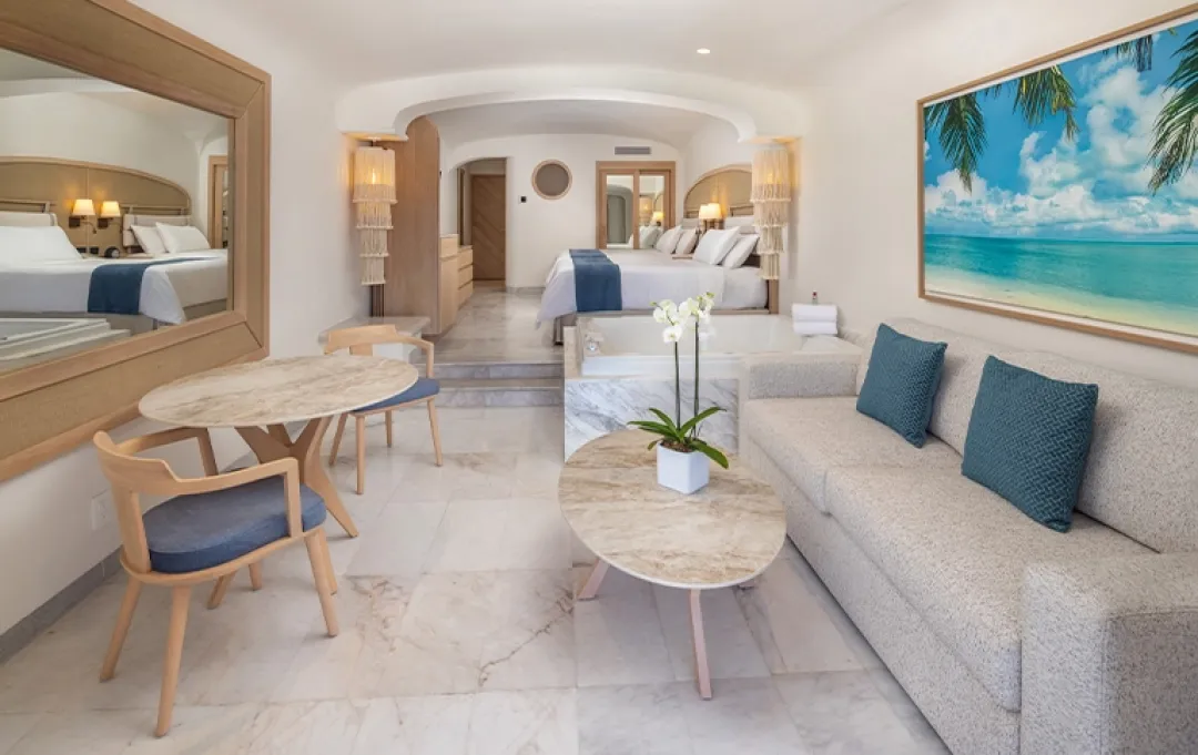 Superior Oceanfront Suite - Seating Aeria