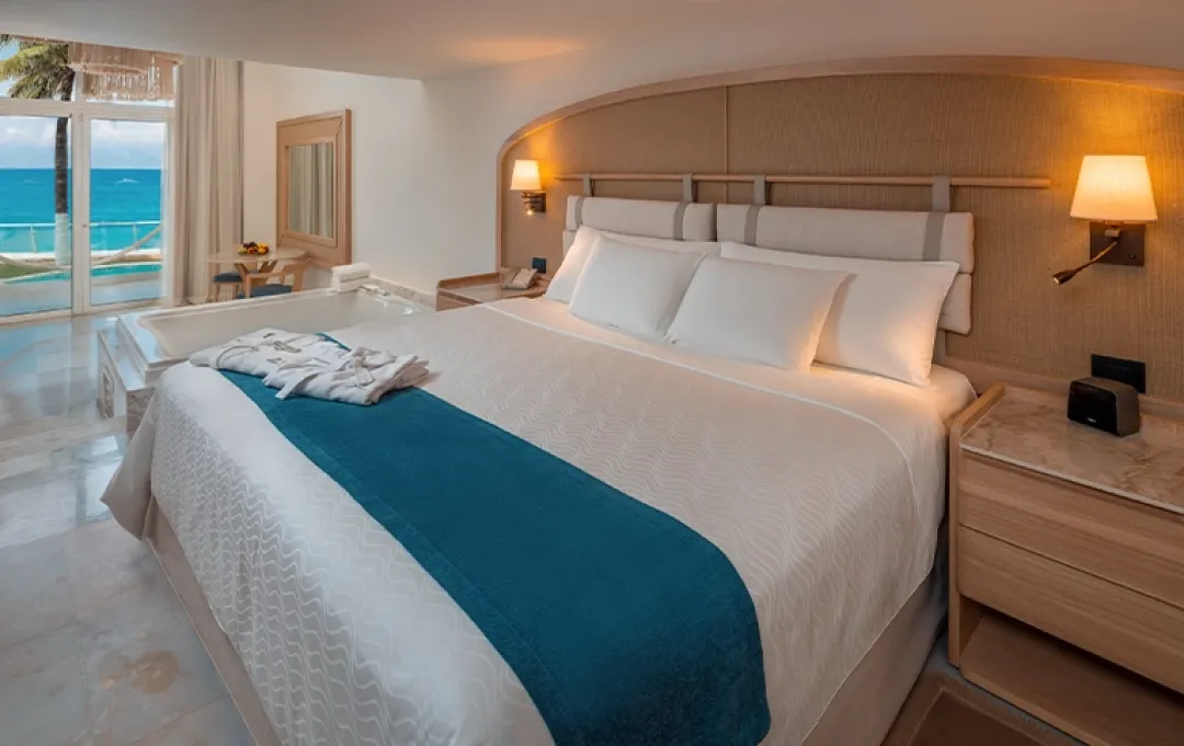 Superior Walkout Loft Suite - King Bed