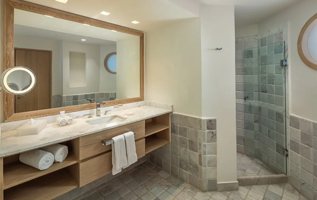 Superior Two Bedroom Presidential Suite - Bathroom View