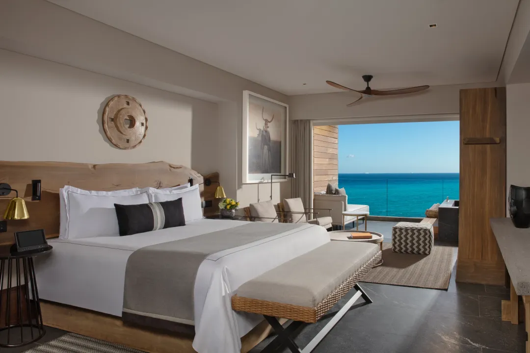 Signature Suite Ocean Front - King Bed