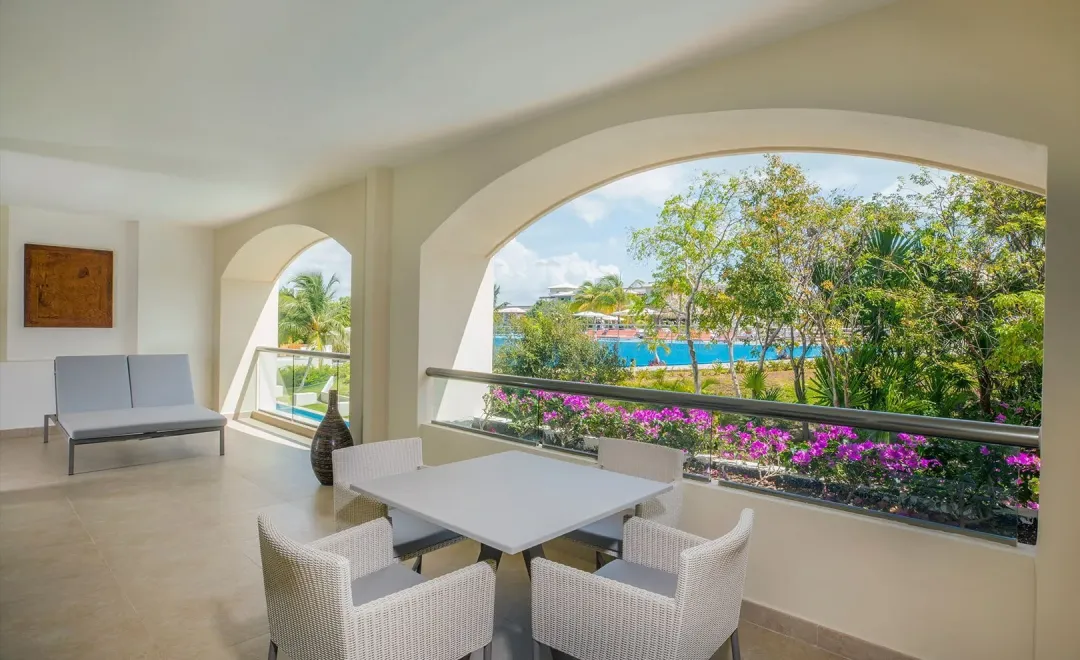 Grand Governor Suite - Terrace Lounge