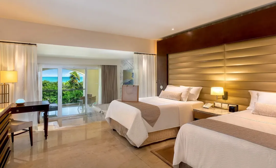 Grand Presidential Suite - Twin Bed