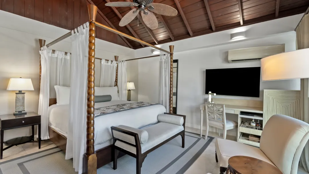 Spice-Island-Beach-Resort-Royal-Collection-Pool-Suite-Detail