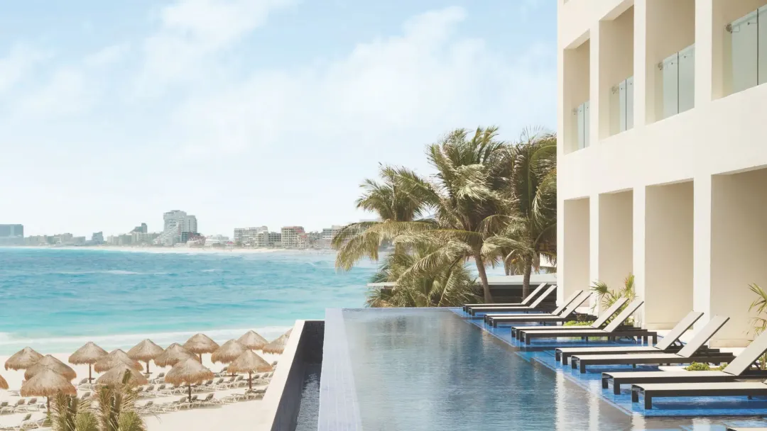 Hyatt Ziva Cancun -Suite Swim Up Pool View
