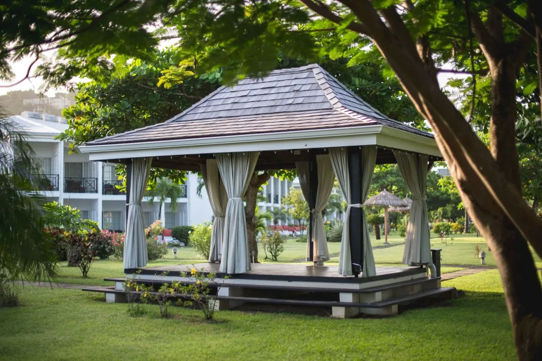 Coyaba-Beach-Resort-Yoga-Deck